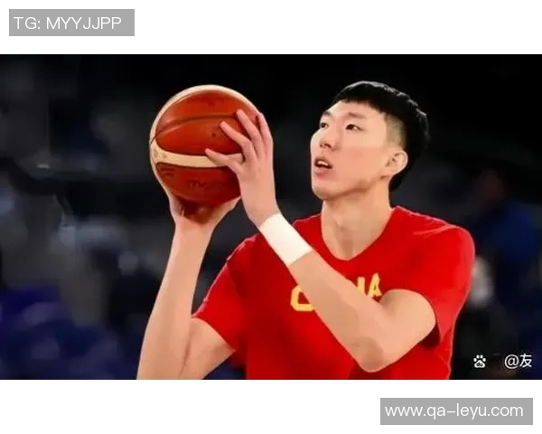 周琦面对包夹表现出色关键时刻失误遗憾落败贡献19分9板2帽